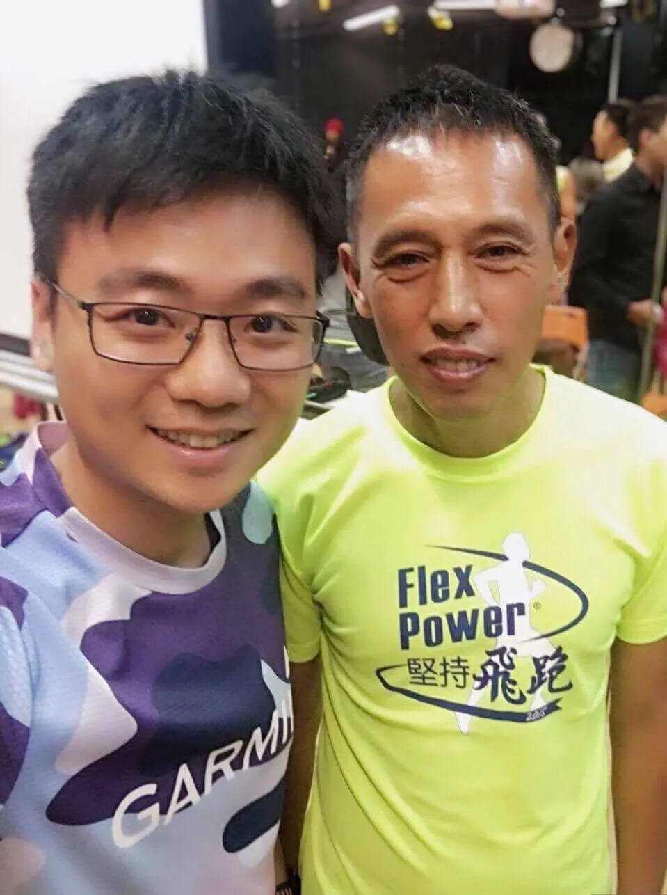 很開心能認識何大哥